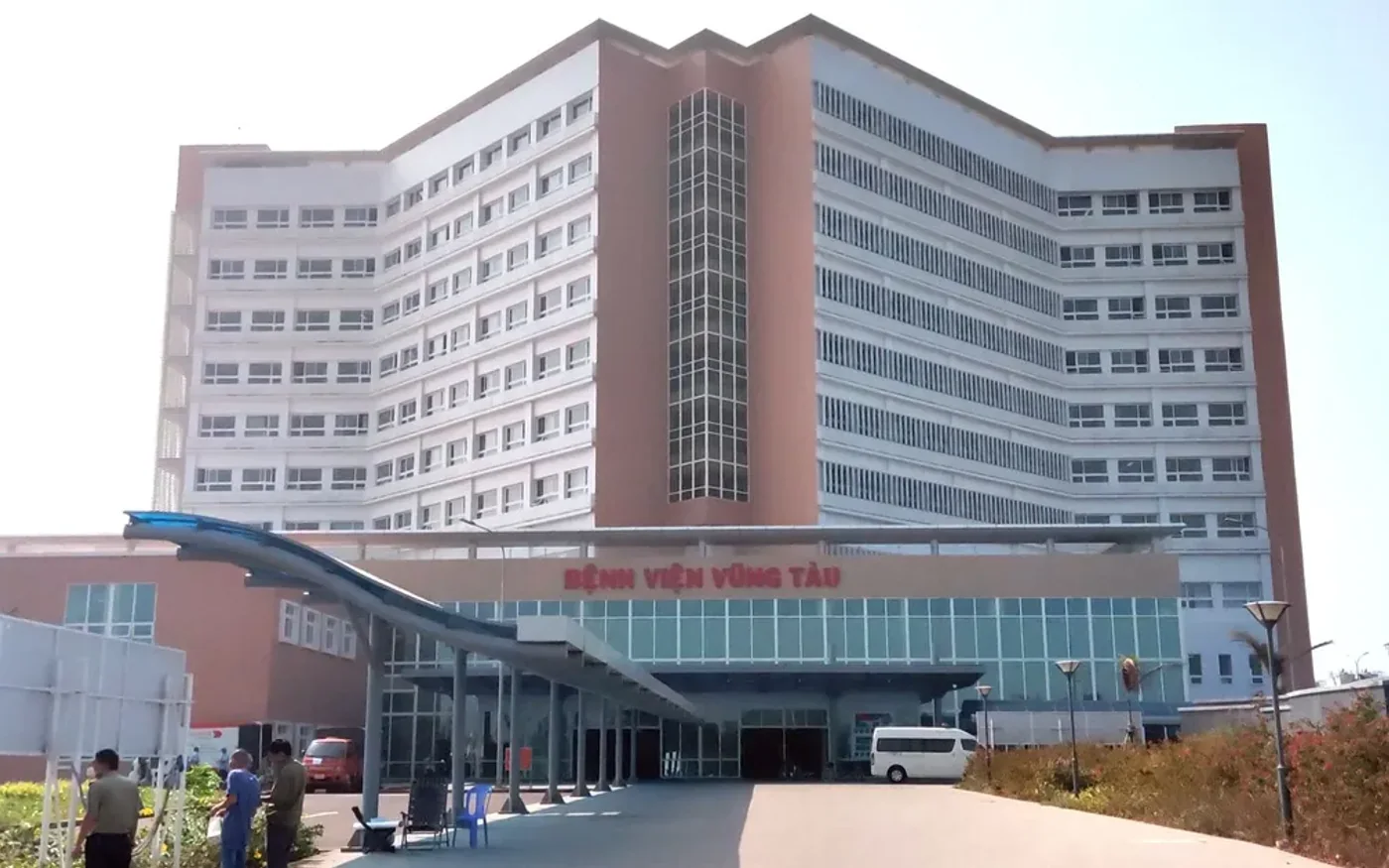 Mặt ngoài Bệnh viện Vũng Tàu